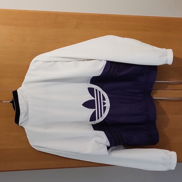Ladies Vintage Addidas wind breaker. - Picture 11 of 11